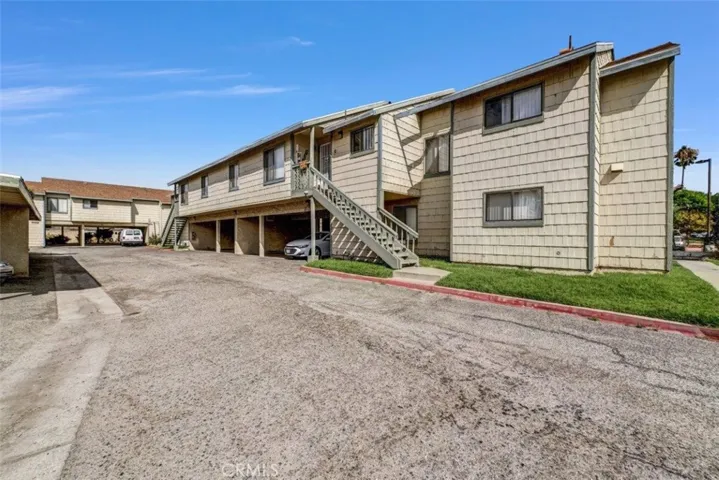 8582 Tamarind, Fontana, California 92335