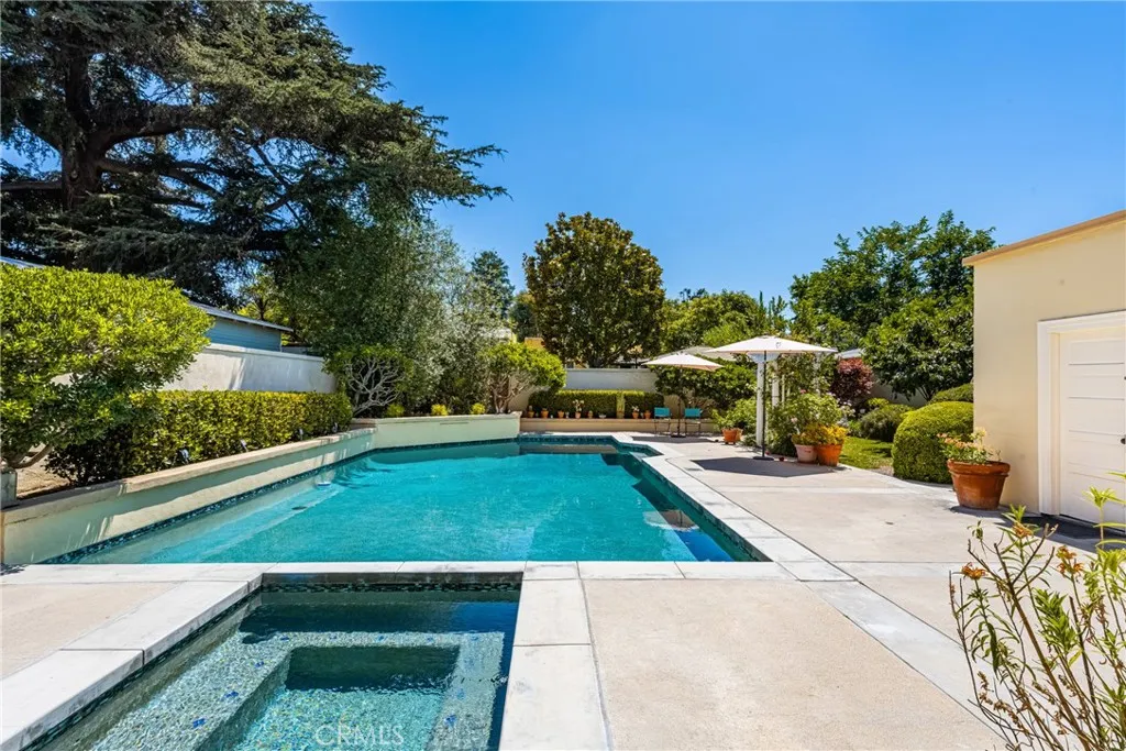 155 N Cleveland Street, Orange, California 92866 home-pic-31