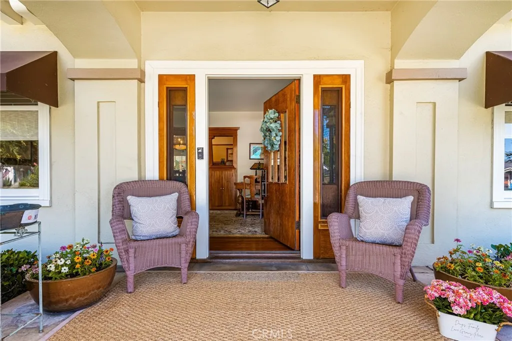 155 N Cleveland Street, Orange, California 92866 home-pic-4