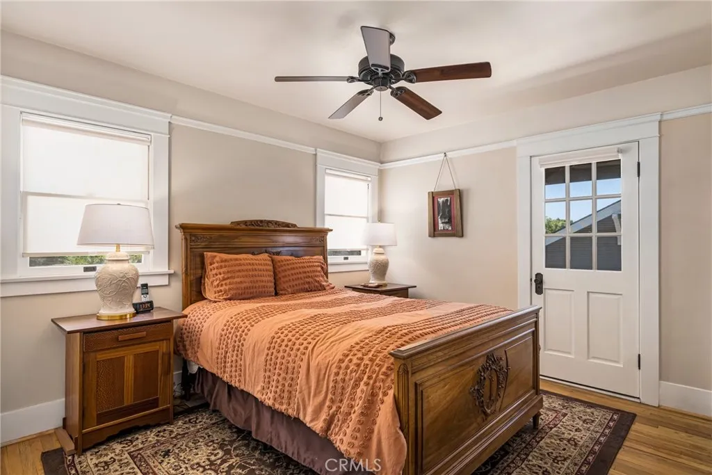 155 N Cleveland Street, Orange, California 92866 home-pic-25