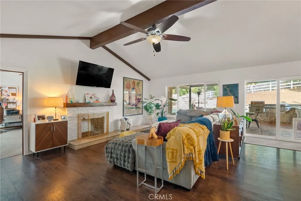 29730 Del Rey Road, Temecula, California 92591 home-pic-16