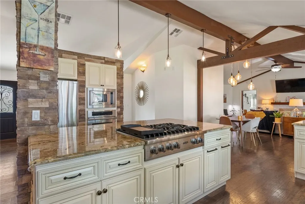 29730 Del Rey Road, Temecula, California 92591 home-pic-10
