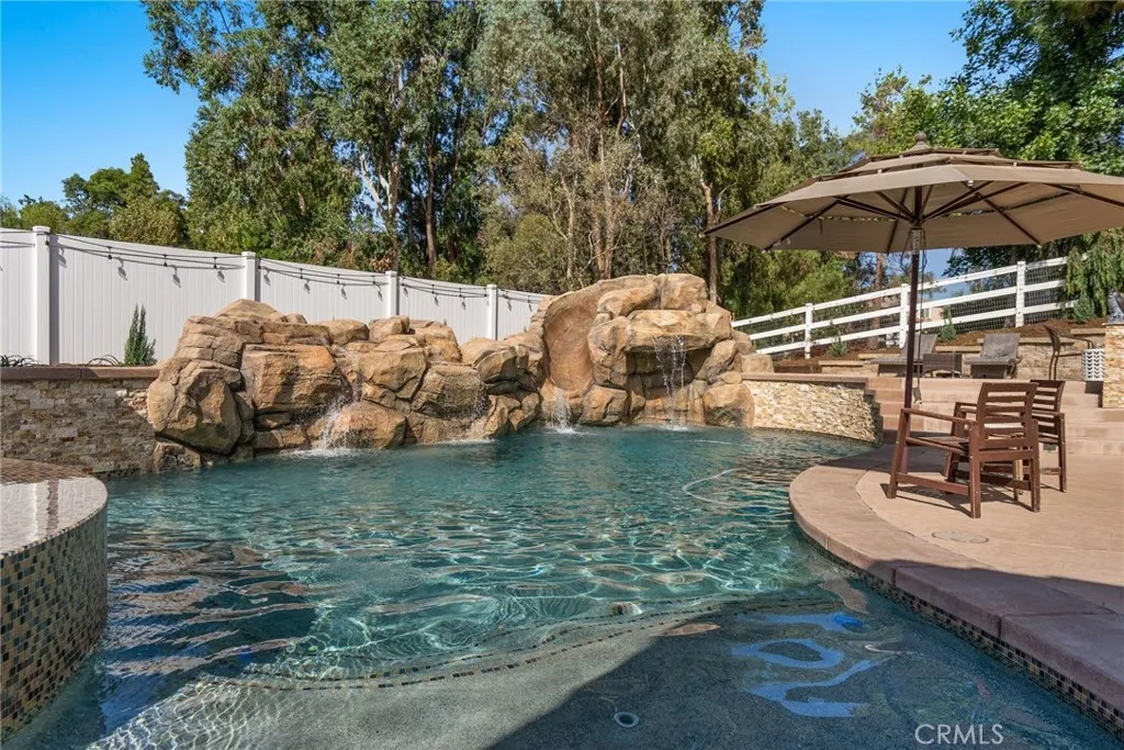 29730 Del Rey Road, Temecula, California 92591 home-pic-1
