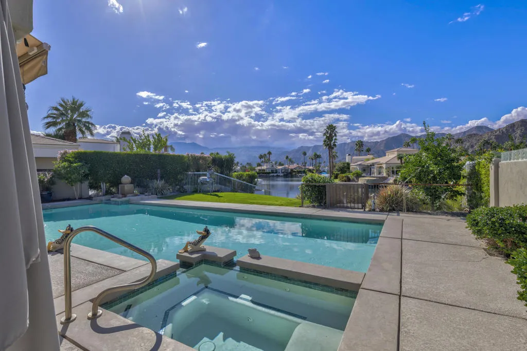 47295 Via Koron, La Quinta, California 92253 home-pic-2