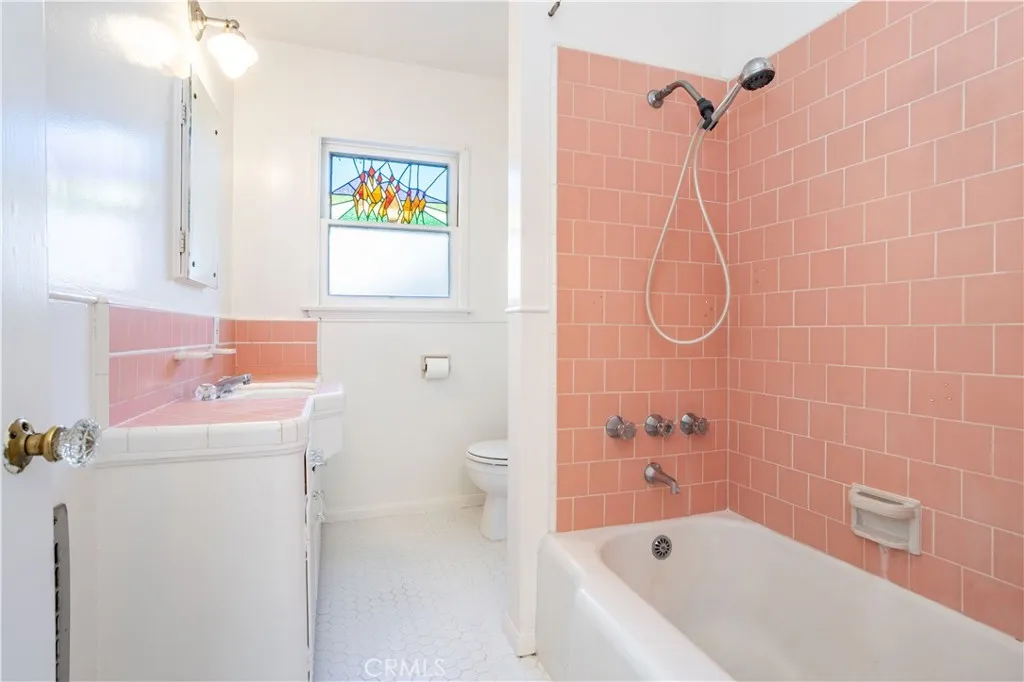 6225 Morella, North Hollywood, California 91606 home-pic-9