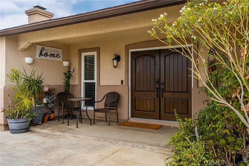 7233 Bel Air St, Corona, California 92881 home-pic-14