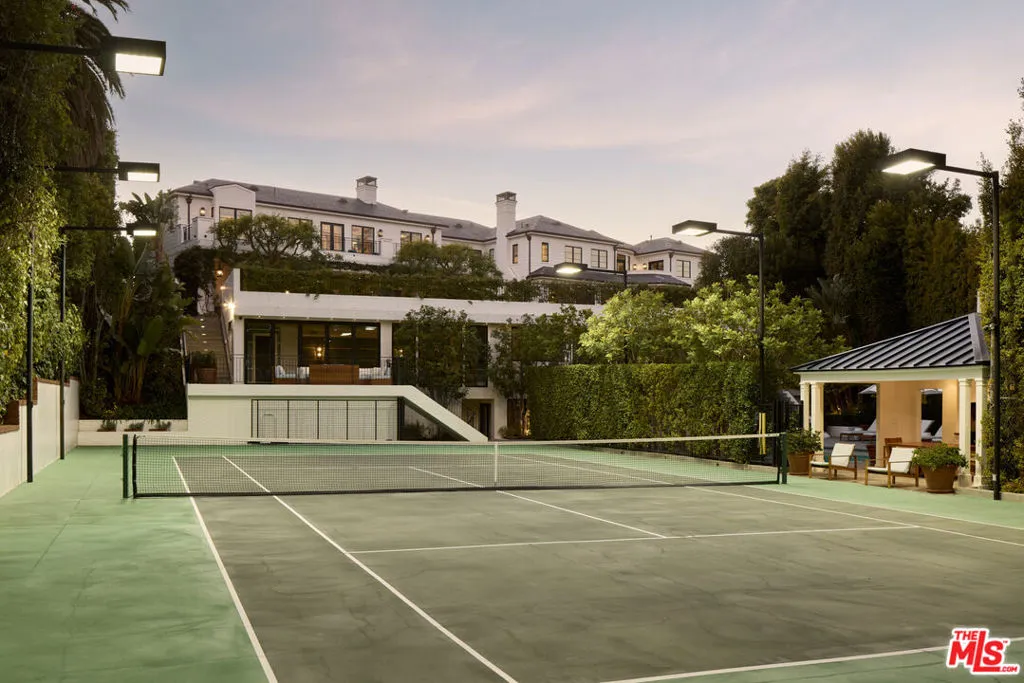250 N Carolwood Drive, Los Angeles, California 90077 home-pic-25