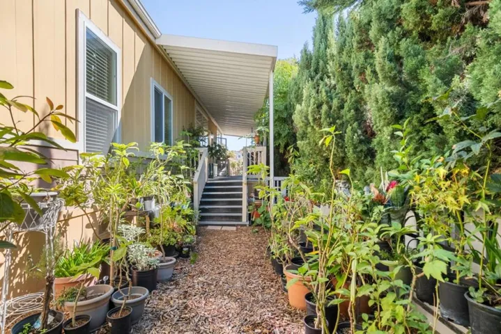 1050 Borregas Avenue, Sunnyvale, California 94089