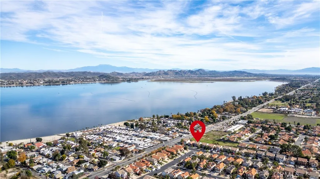 33108 Windward Way, Lake Elsinore, California 92530 home-pic-35