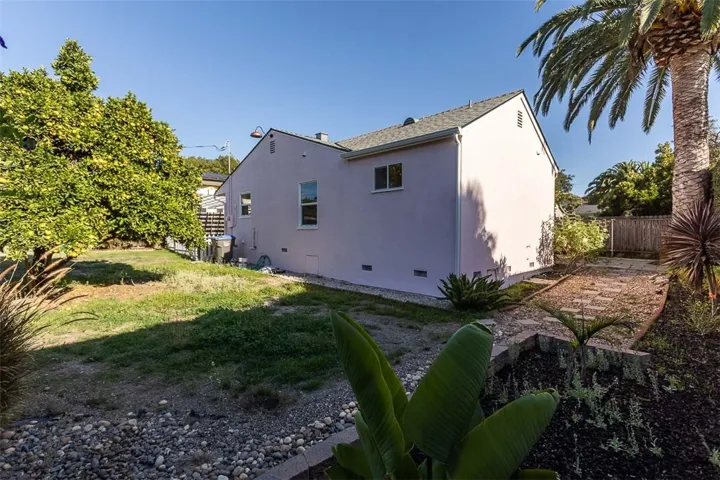 442 Buchon, San Luis Obispo, California 93401
