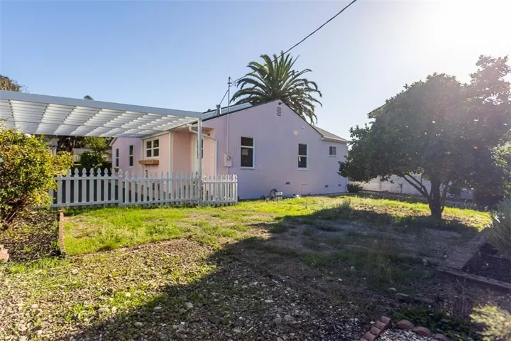 442 Buchon, San Luis Obispo, California 93401