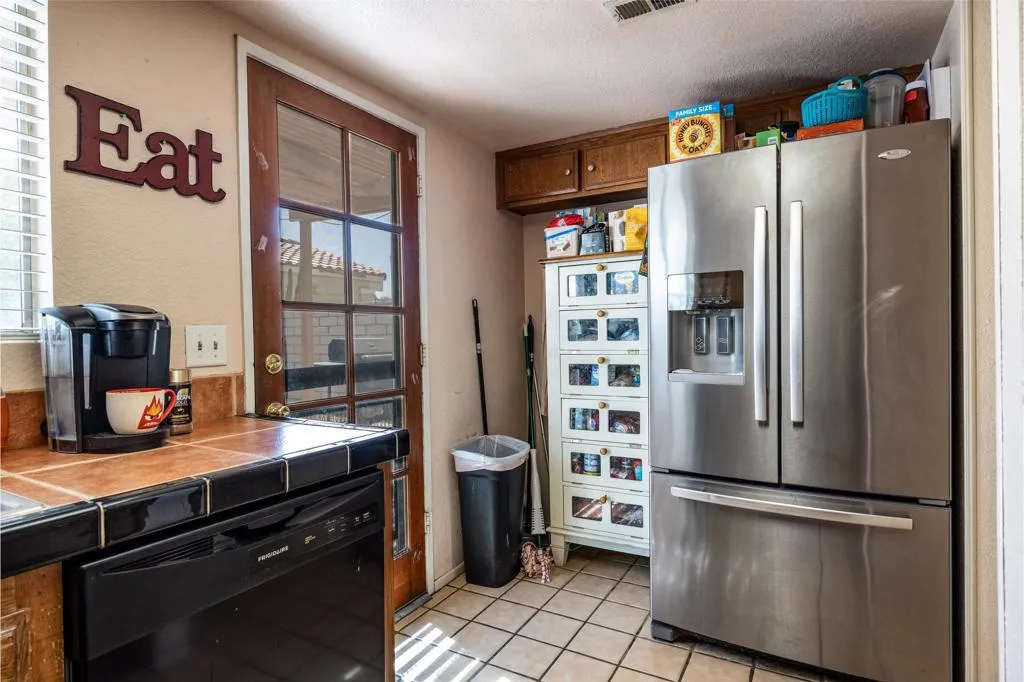319 Tava Lane, Palm Desert, California 92260 home-pic-12