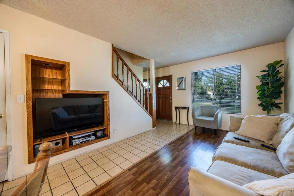 319 Tava Lane, Palm Desert, California 92260 home-pic-6