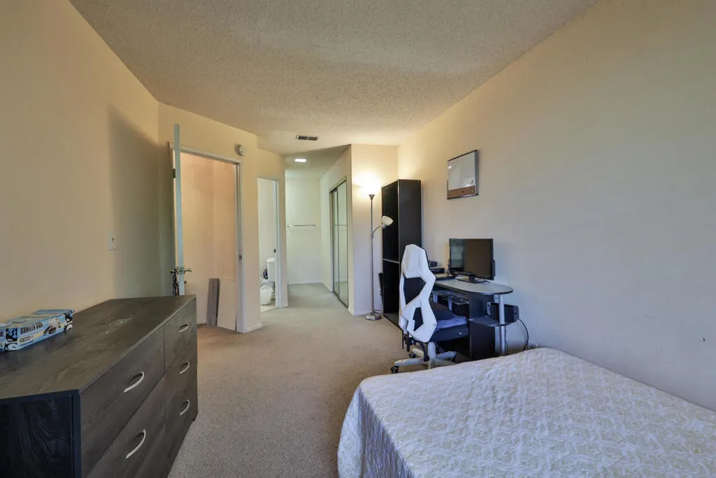 319 Tava Lane, Palm Desert, California 92260 home-pic-23