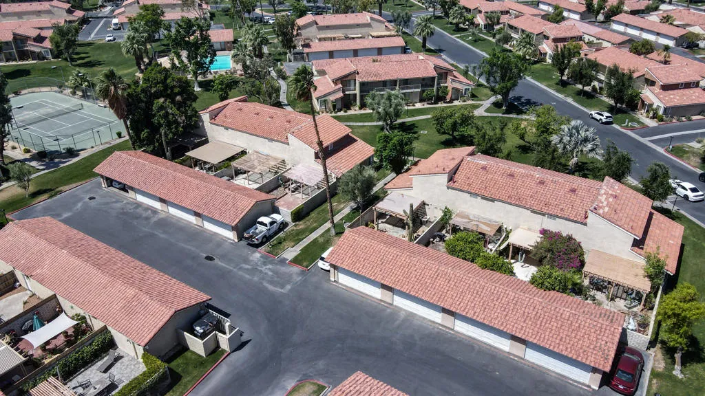 319 Tava Lane, Palm Desert, California 92260 home-pic-30