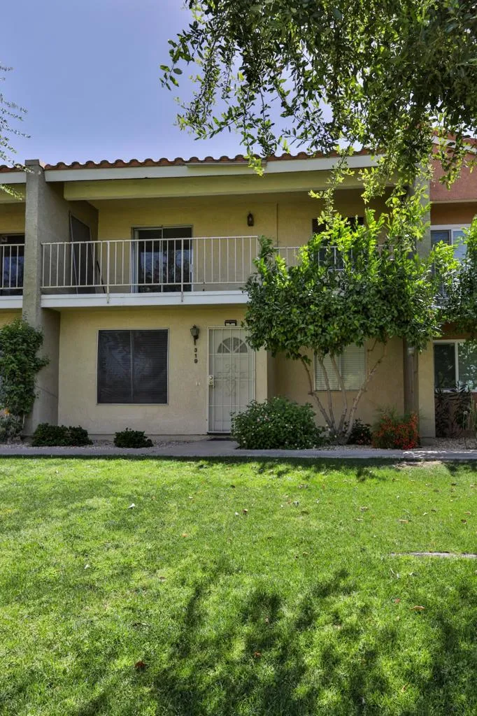 319 Tava Lane, Palm Desert, California 92260 home-pic-2