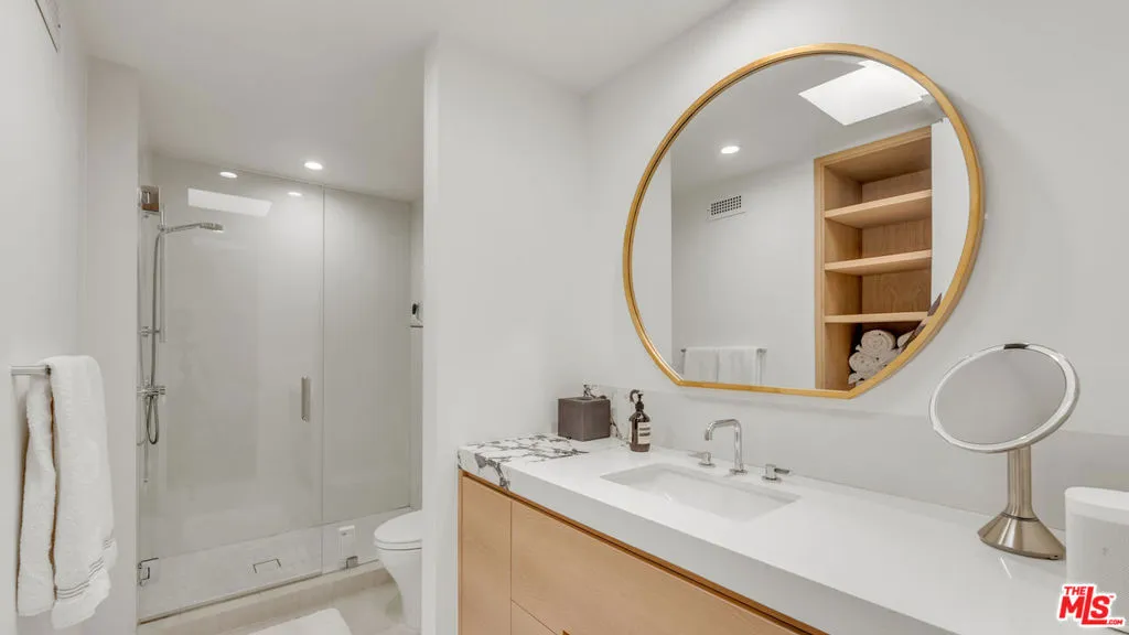 2392 Century Hill, Los Angeles, California 90067 home-pic-20