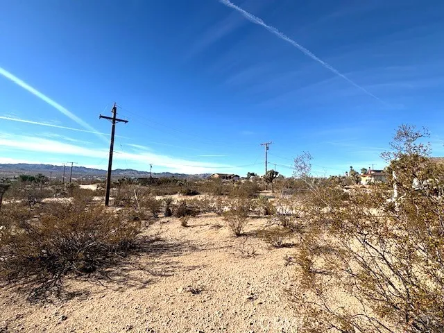 5747 Marvin Drive, Yucca Valley, California 92284