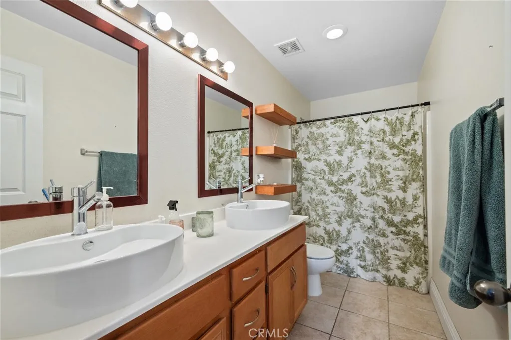 24120 Victoria 47, Valencia, California 91355 home-pic-21
