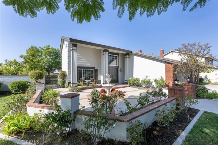 5151 Avenida De Amor, Yorba Linda, California 92886