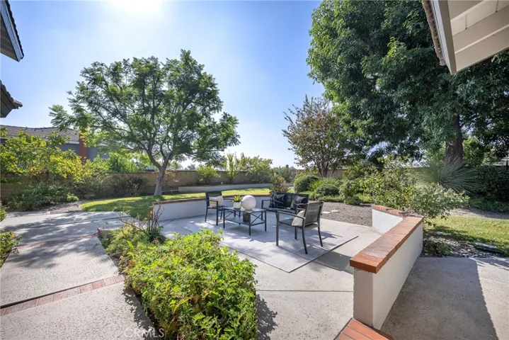 5151 Avenida De Amor, Yorba Linda, California 92886