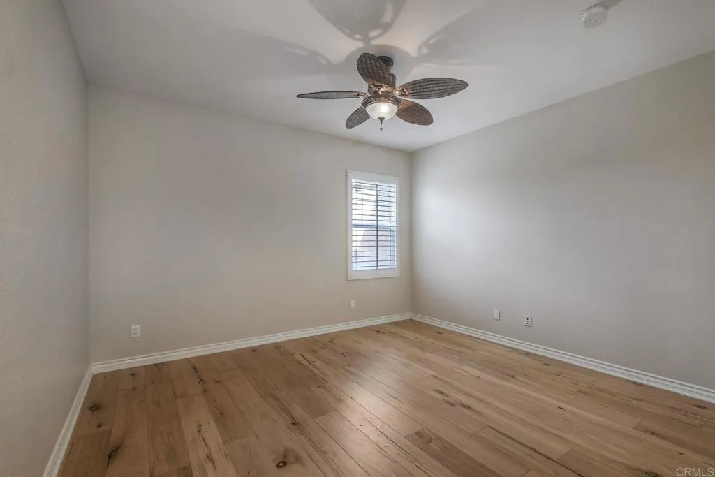 1789 Lemon Tree Ct, San Marcos, California 92078 home-pic-15