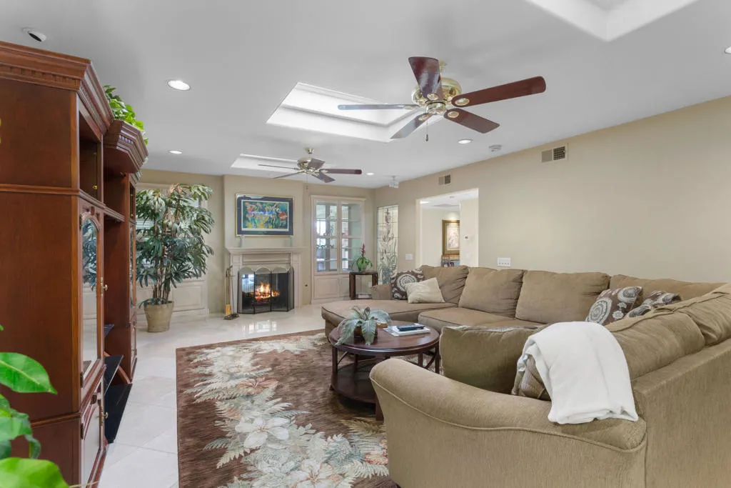 41 Don Quixote Drive, Rancho Mirage, California 92270 home-pic-18