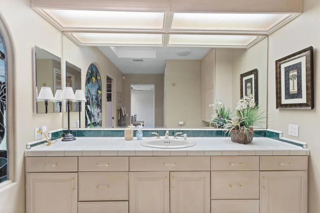 41 Don Quixote Drive, Rancho Mirage, California 92270 home-pic-31