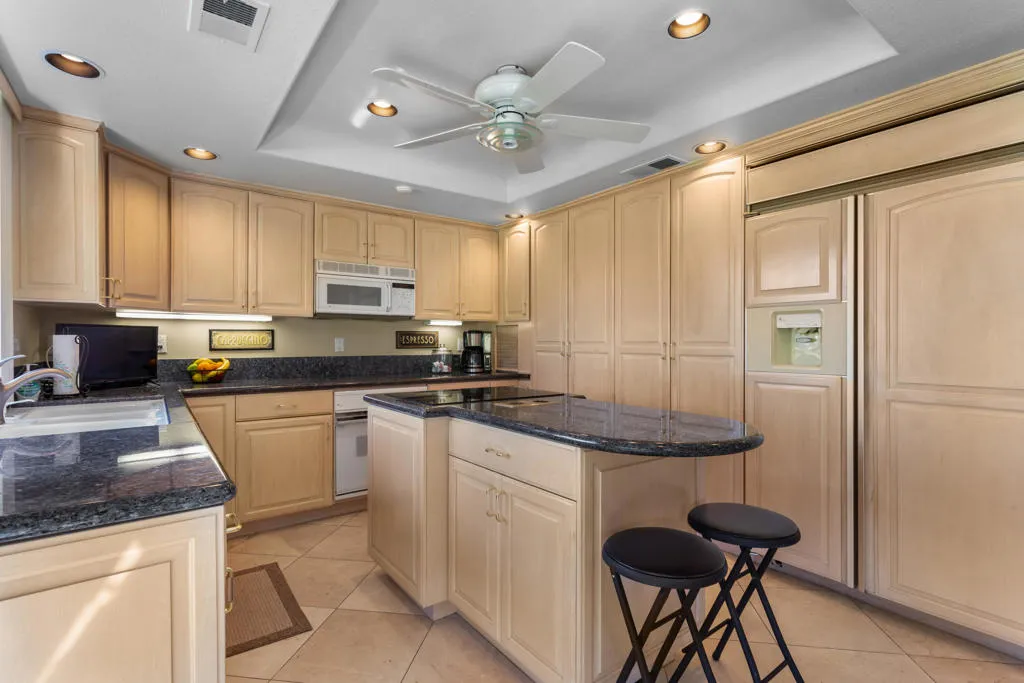 41 Don Quixote Drive, Rancho Mirage, California 92270 home-pic-9