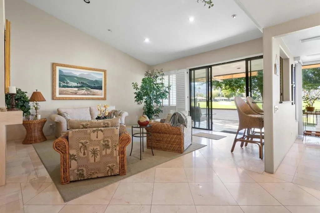 41 Don Quixote Drive, Rancho Mirage, California 92270 home-pic-2