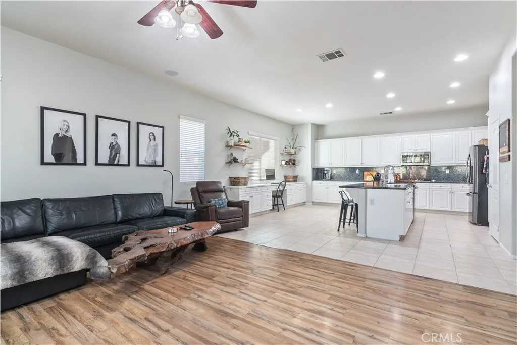32736 Cottonwood Road, Winchester, California 92596 home-pic-26