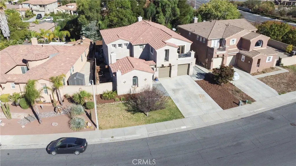 32736 Cottonwood Road, Winchester, California 92596 home-pic-3