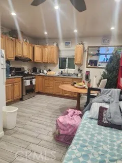 1238 E 100th, Los Angeles, California 90002 home-pic-22