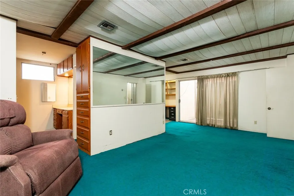 700 S Mariposa Street, Burbank, California 91506 home-pic-24