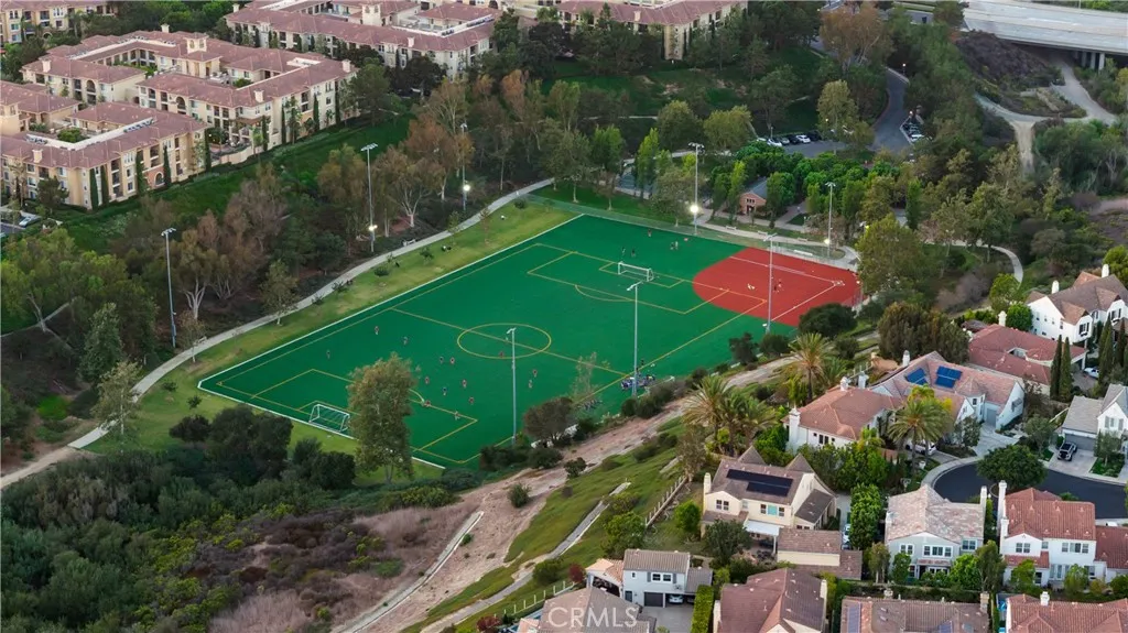 58 Victoria, Newport Beach, California 92660 home-pic-43