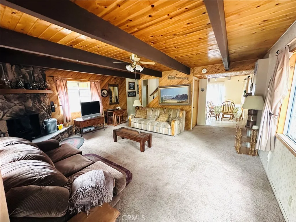 610 Holmes, Sugarloaf, California 92386 home-pic-2