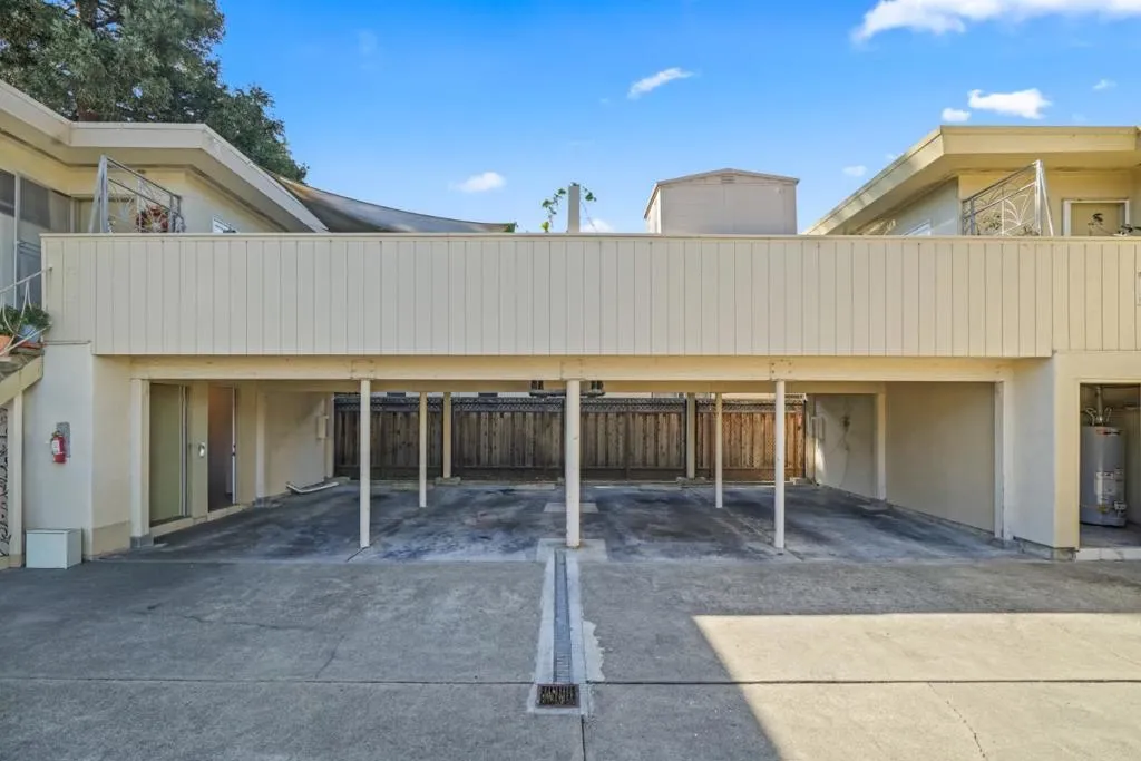 444 Villa Terrace, San Mateo, California 94401 home-pic-3