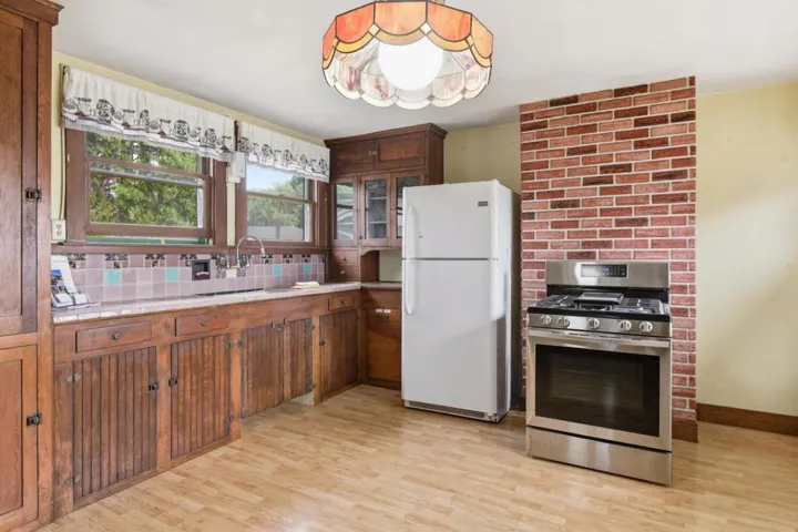 30 Chester Avenue, San Martin, California 95046