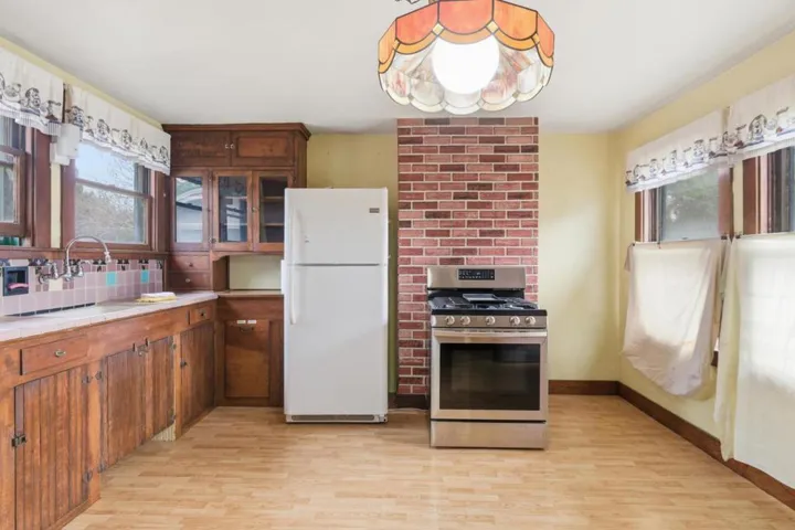 30 Chester Avenue, San Martin, California 95046