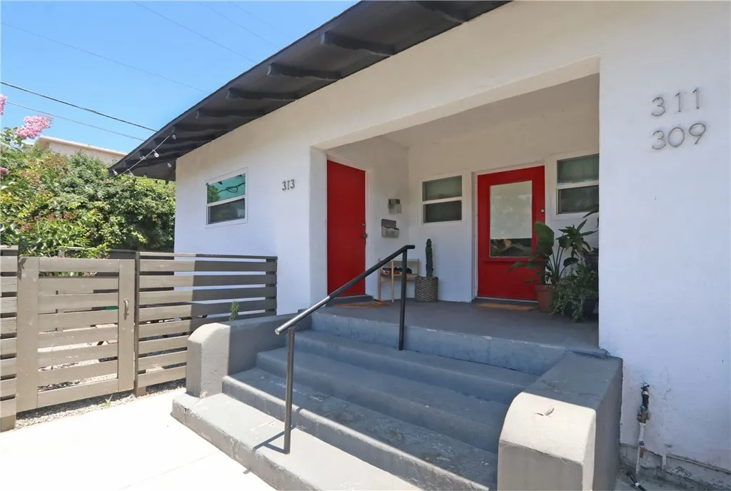 309 N Avenue 50, Los Angeles, California 90042 home-pic-0