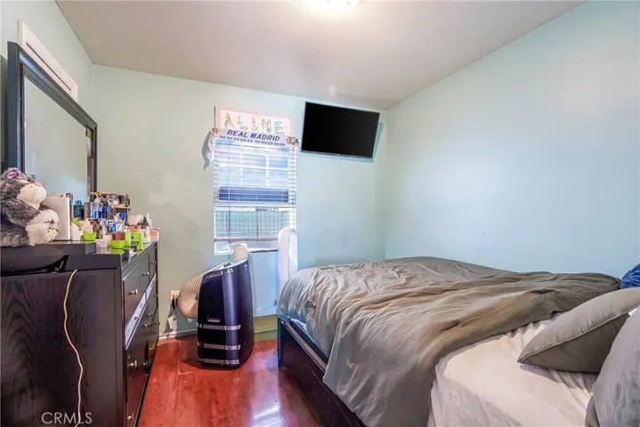 5307 1/2 Compton Avenue, Los Angeles, California 90011