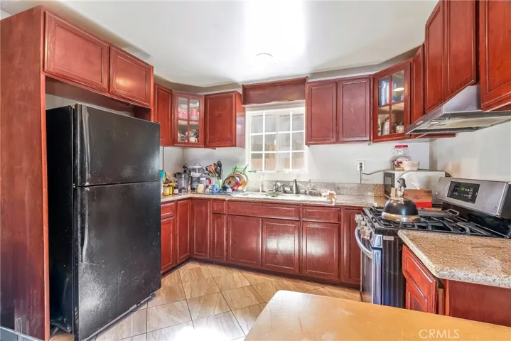 5307 1/2 Compton Avenue, Los Angeles, California 90011