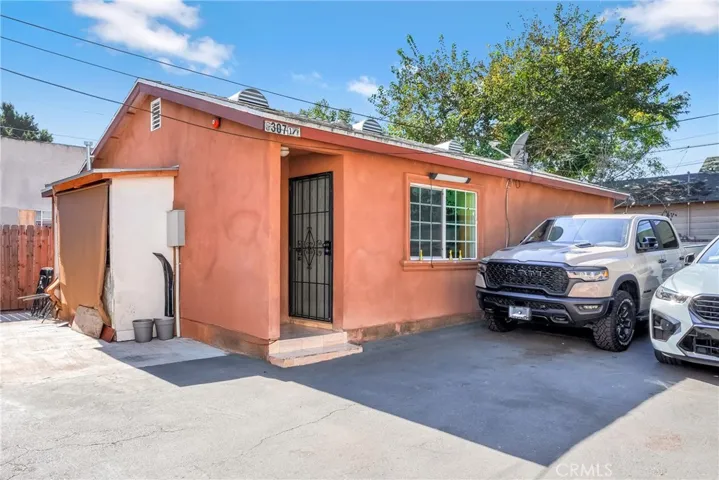 5307 1/2 Compton Avenue, Los Angeles, California 90011