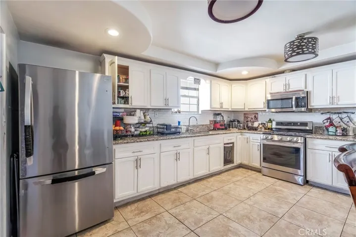 5307 1/2 Compton Avenue, Los Angeles, California 90011
