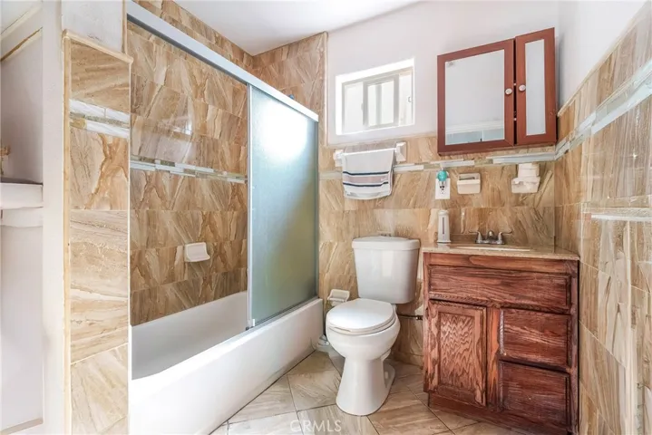 5307 1/2 Compton Avenue, Los Angeles, California 90011