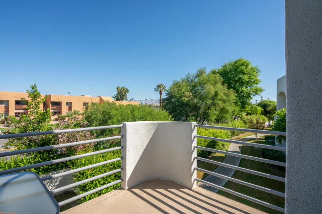 401 El Cielo Road  home-pic-11