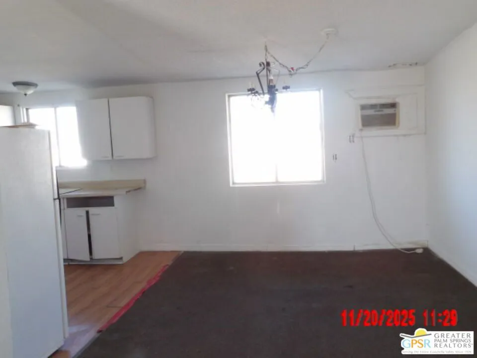 2417 Sand Glass Avenue, Thermal, California 92274 home-pic-6