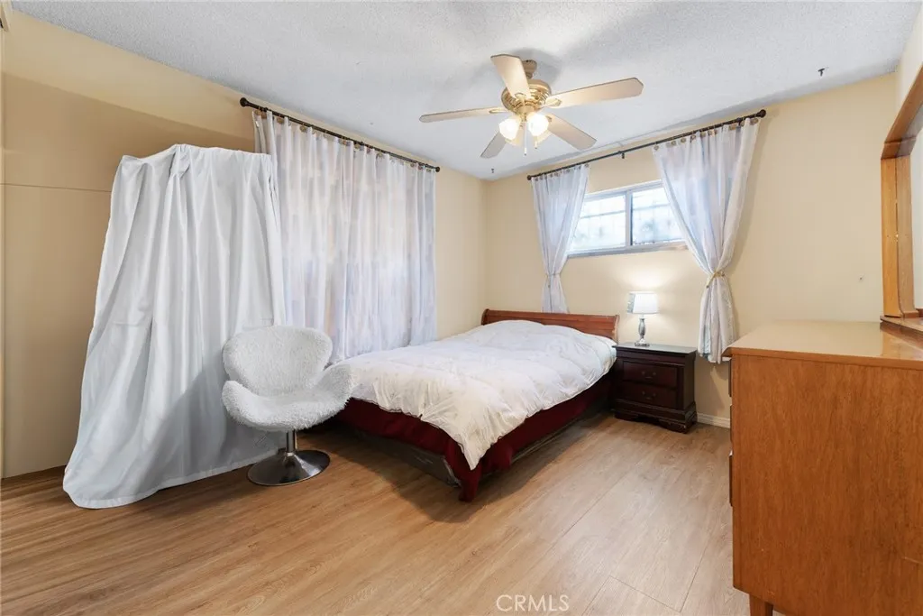 1461 W Mayberry, Hemet, California 92543 home-pic-11