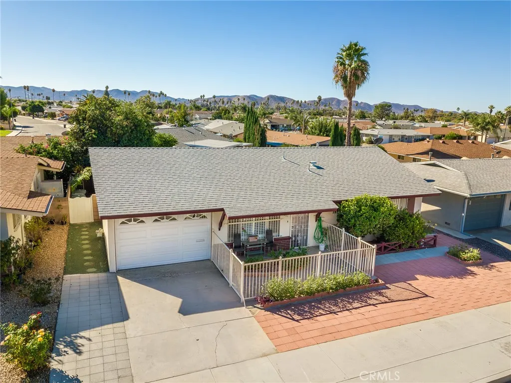 1461 W Mayberry, Hemet, California 92543 home-pic-3