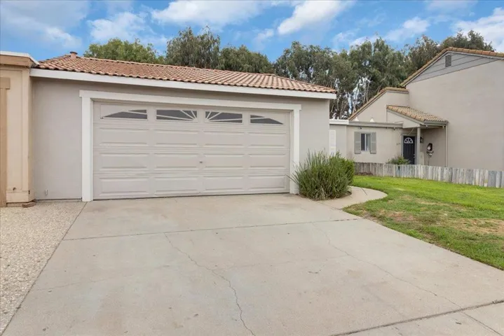 1631 Cherokee Drive, Salinas, California 93906